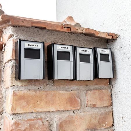 Gaestehaus Moser Mönchhof Dış mekan fotoğraf