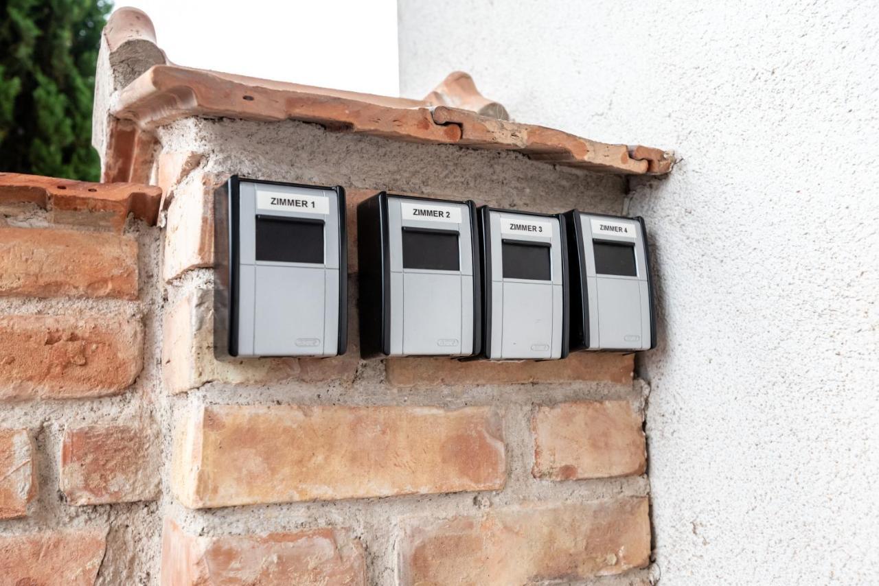 Gaestehaus Moser Mönchhof Dış mekan fotoğraf