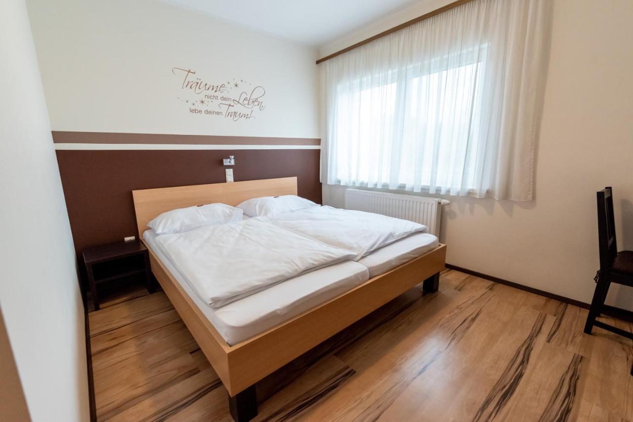 Gaestehaus Moser Mönchhof Dış mekan fotoğraf
